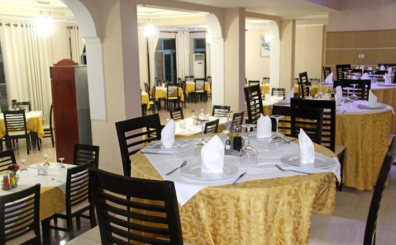 Hotel Regina Blu Radhime