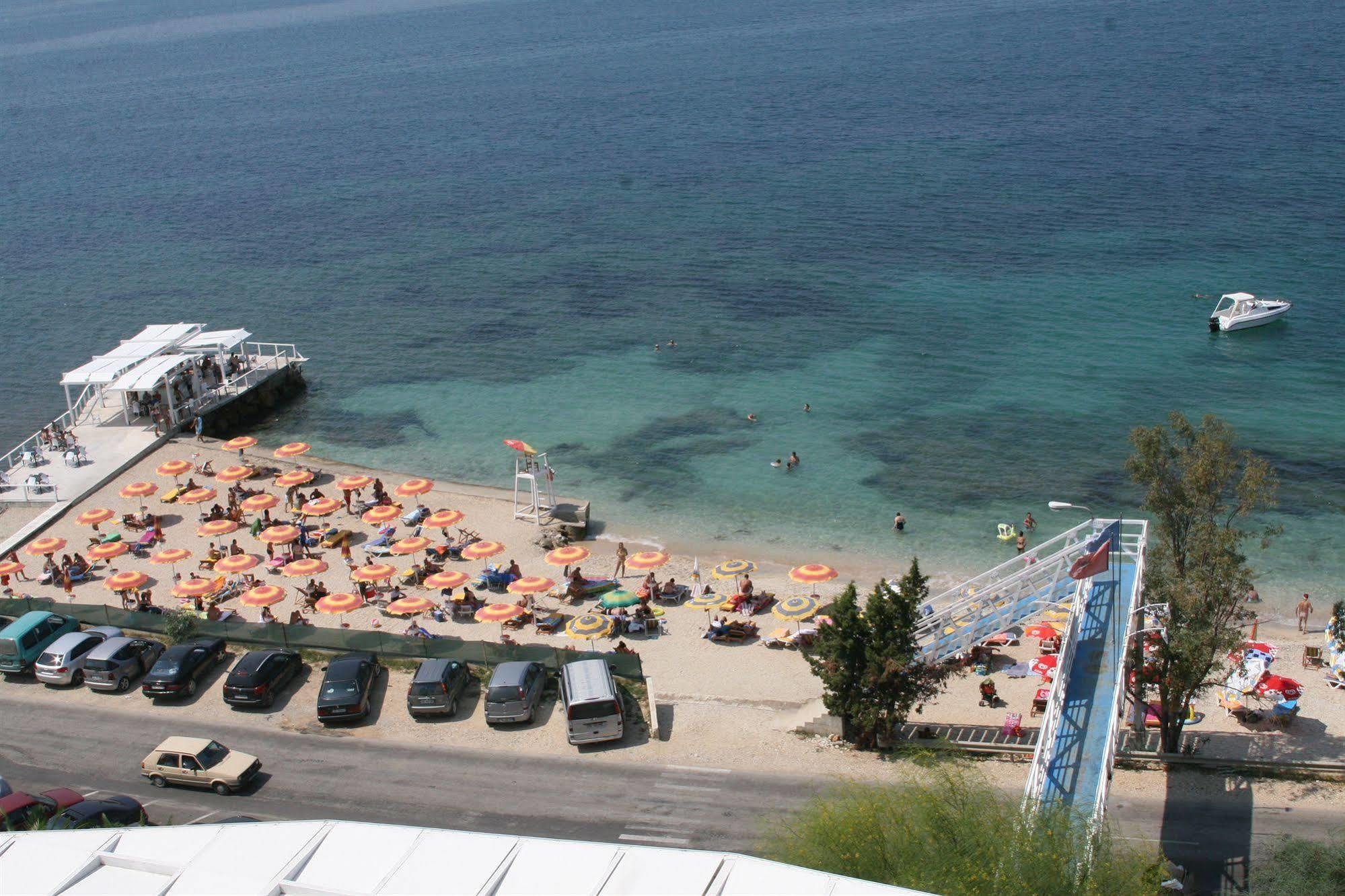 Regina Blu Hotel Radhime